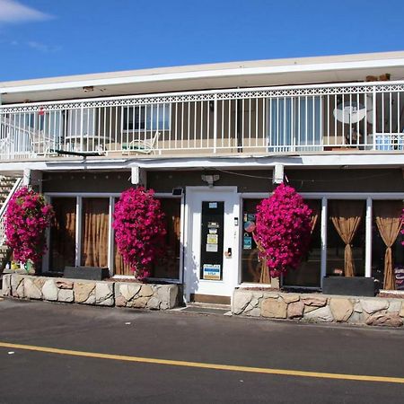 Plaza Motel Penticton Exterior foto